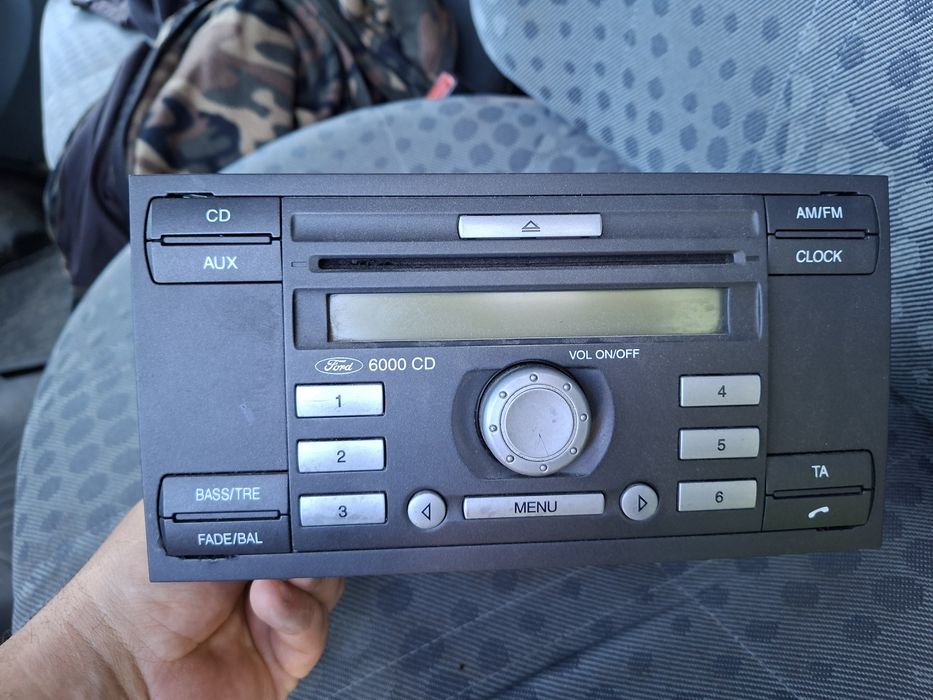 Касетофон за Ford Transit