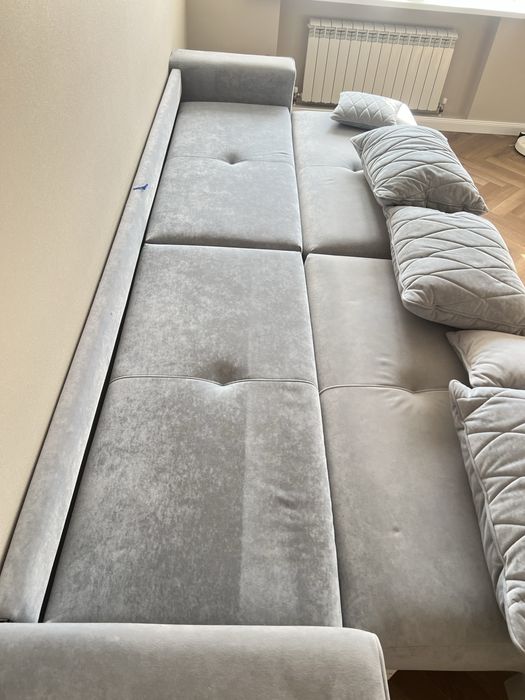 Продам диван 3.5 метра идельный