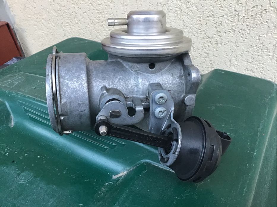 EGR Volskwagen 1.9 TDI.
