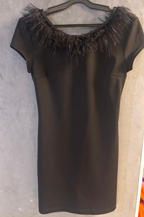 Платья б/у в хорошем состоянии