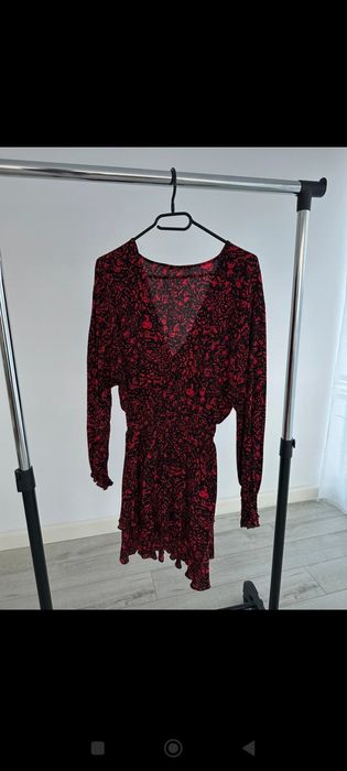 Rochie Zara roșu/negru ,mărimea XS(34)