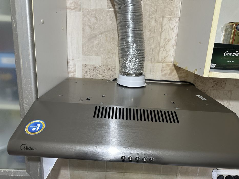 Продам    вытяжку