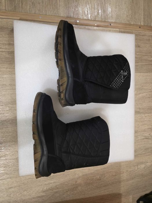 Зимние сапоги 42 р