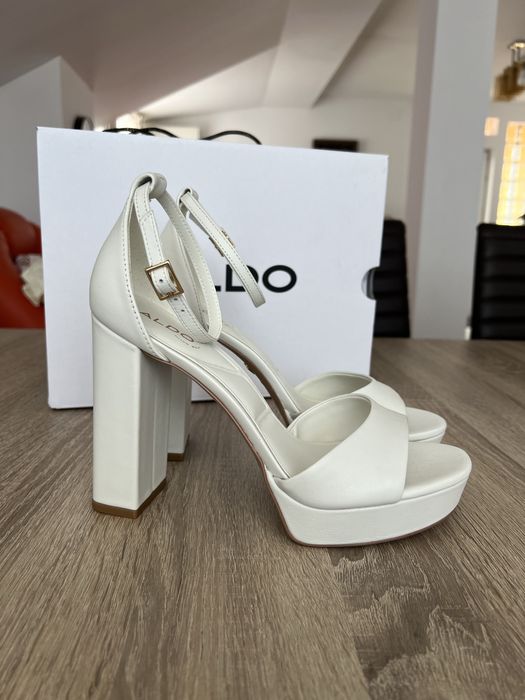 Sandale albe Aldo 39