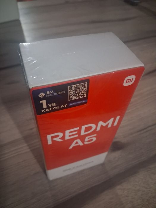 Redmi a5 yengi upakovka