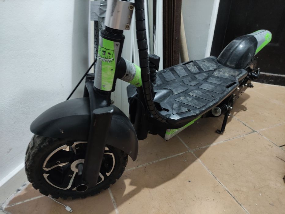 Электросамокат/ скутер 1200Watt