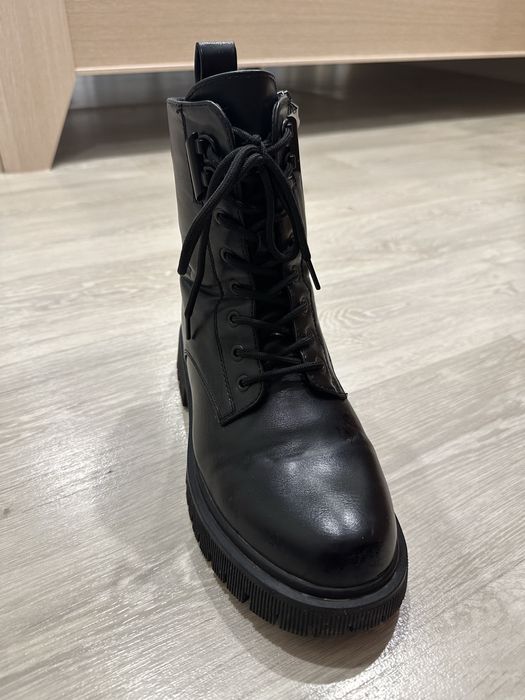 Женская обувь 5000