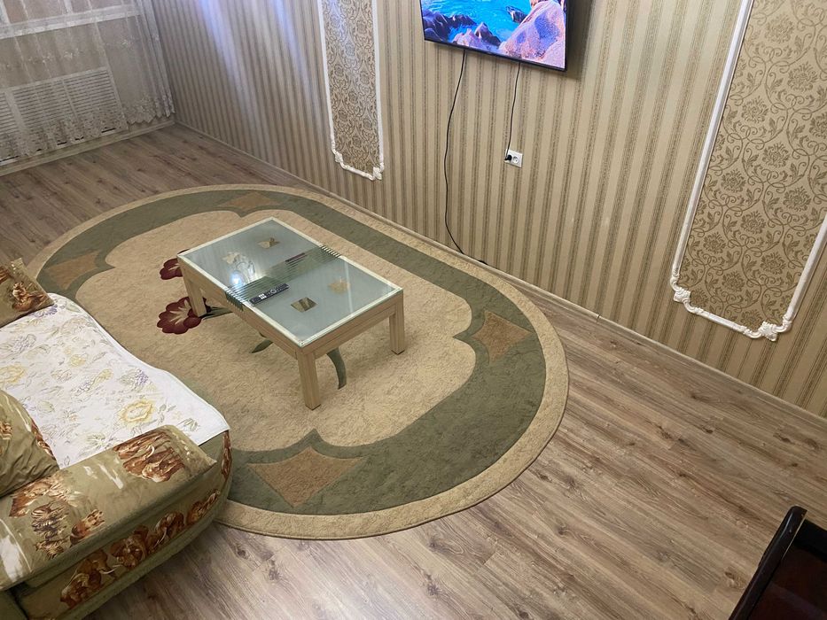2 комн. квартира 28 мкр. WiFi , Smart TV