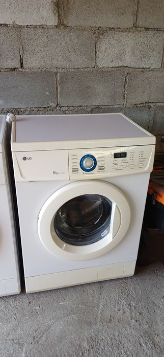 Продам стиральную машину автомат