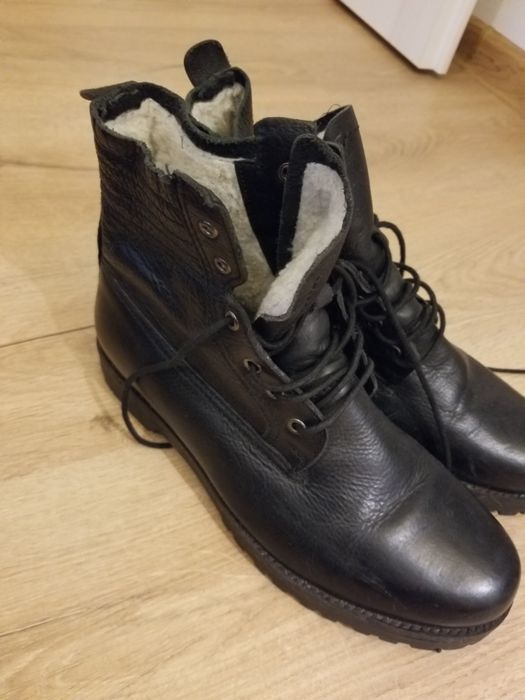 Ghete dama de vanzare