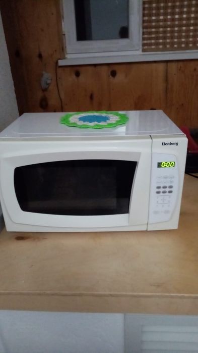 Микроволновка в рабочем состоянии