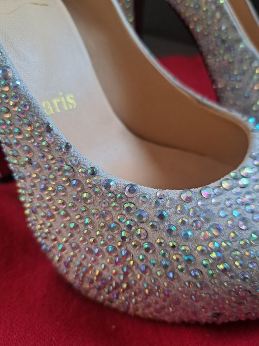 Красивые туфли продам