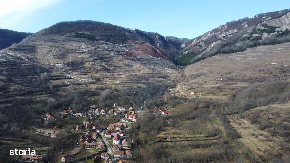 Teren intravilan 1.271 mp – Izvoarele, jud. Alba