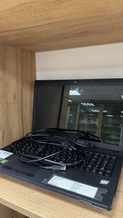 Lenovo ноутбук.