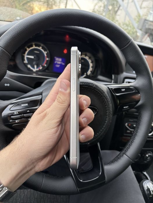 iPhone 15 pro max,Айфон 15 про макс в идеальном состоянии