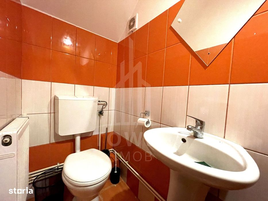 Închiriez apartament 3 camere la vilă – Strand