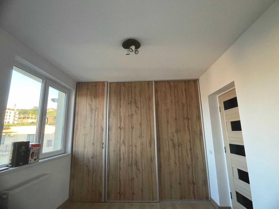 Apartament 3 camere, 61 mp, Balcon, Parcare, str. Teilor