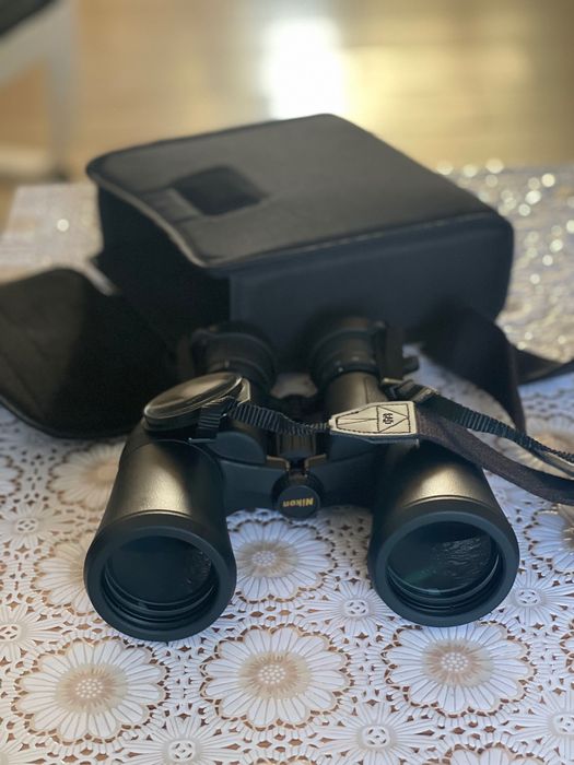 Бинокъл Nikon Aculon A211 10-22X50