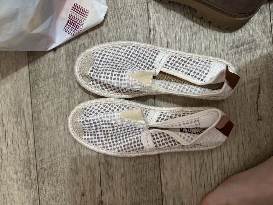 Две пары за 4000, размер 36