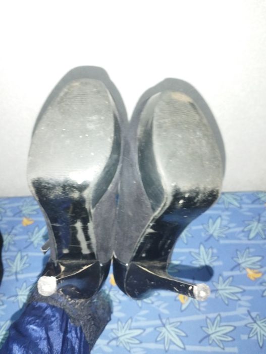 Продам туфли на высоком каблуке