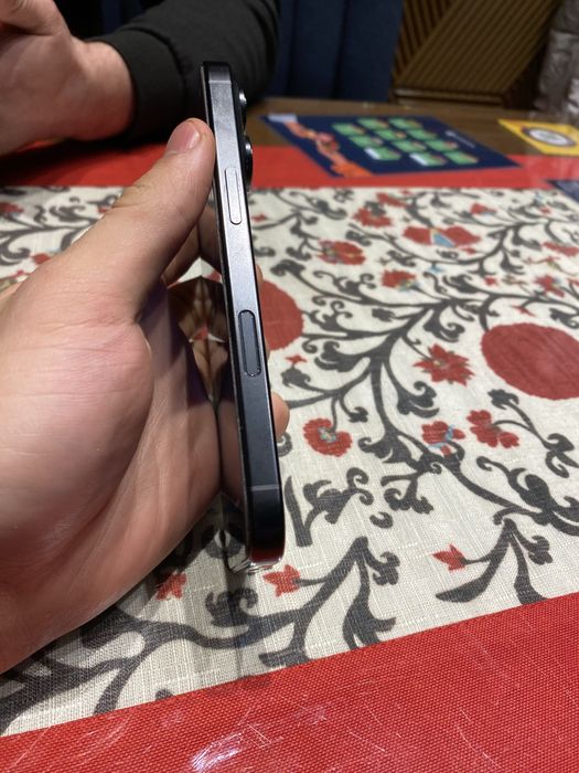 Айфон  16 про 128 гб