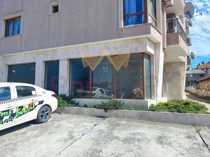 Продава се Промишлена сграда в Аксаково - 220 кв.м за 682 €/кв.м - Снимка #3