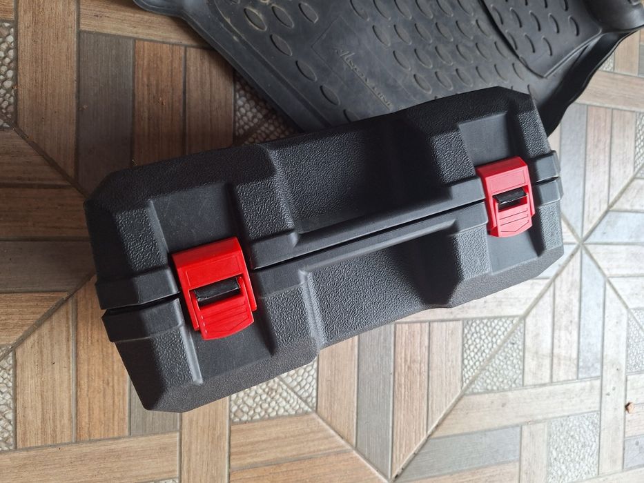 Trei Filetante Dewalt 12 v