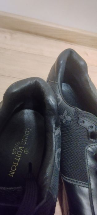 Мъжки сникърсиN 45 Louis Vuitton