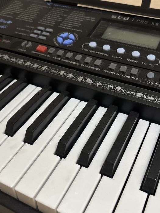 Синтезатор Yongmei