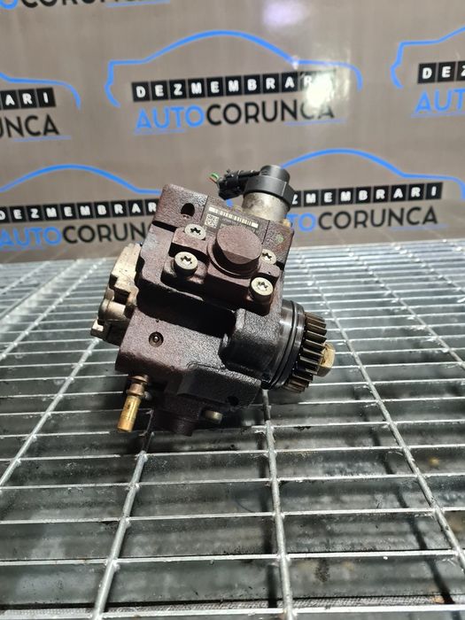 Pompa injectie / inalte Nissan Qashqai 2.0 D 2007 - 2010 150CP M9R Euro4 (836) Diesel 8200690744 Garantie