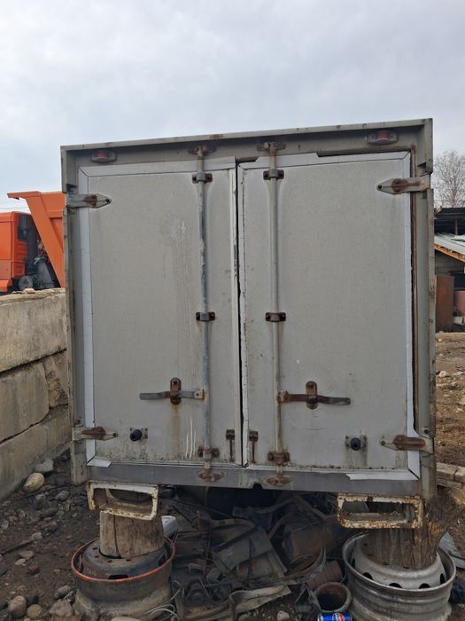 Рефрижатор будка
