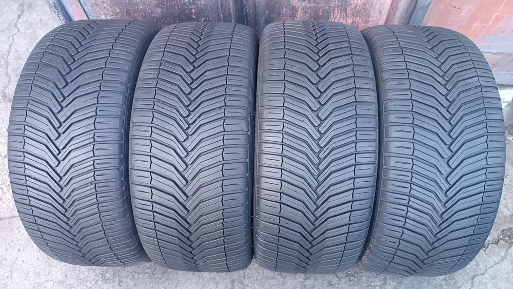 225/40/18 Michelin