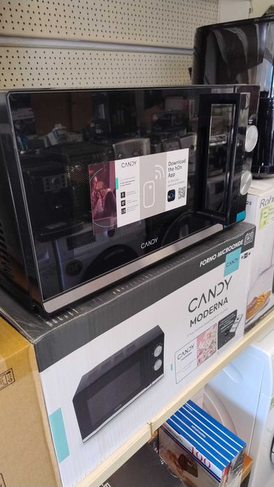 Чисто нова Черна Микровълнова печка Candy-Кенди 20 л 700 W Defrost