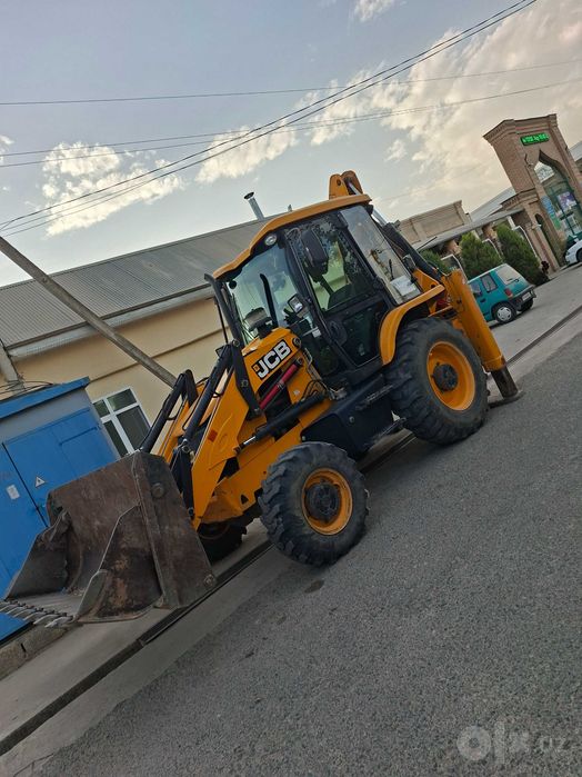 JCB. 3SX super. Екскаватор погрузчик.