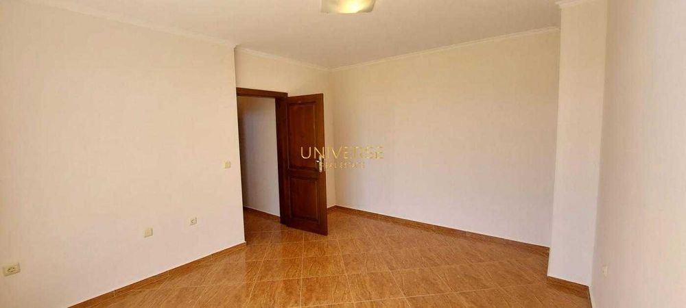 Продава се Тристаен апартамент в Свети Влас - 143 кв.м за 1296 €/кв.м - Снимка #2