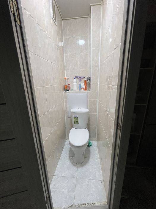 Продам двух комнатную квартиру