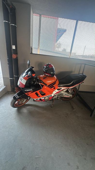 Honda cbr 600 f3