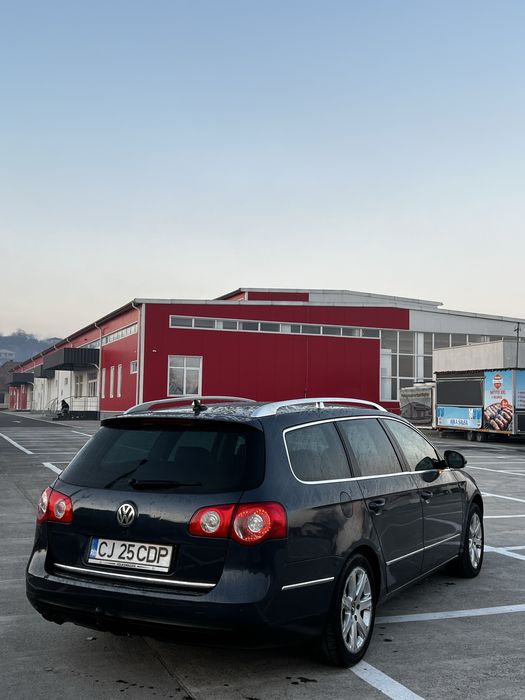 Vand Volkswagen Passat B6 Break Highline 2.0TDI din 2007 foarte DOTAT!
