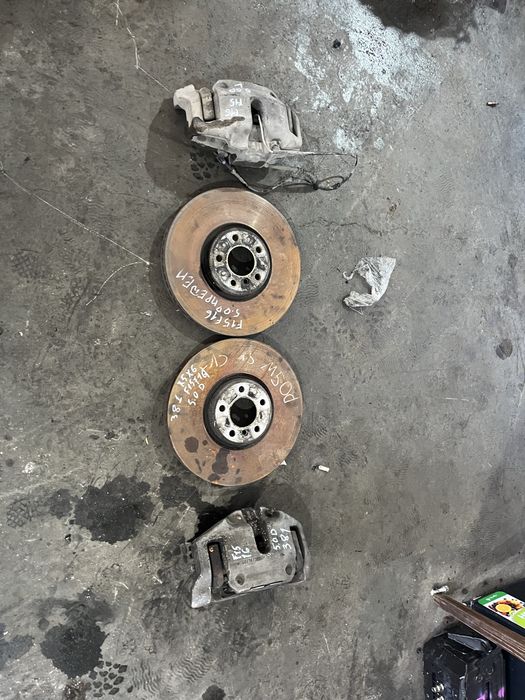 Предни спирачки бмв х5 ф15 М50д ( predni spirachki bmw x5 M50D )
