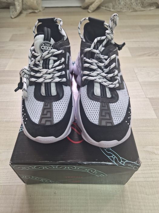 Versace Chain Reaction
