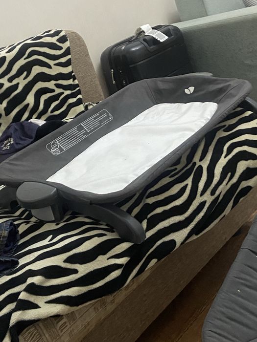 Joiе манеж ,шезлонг,пилинальный