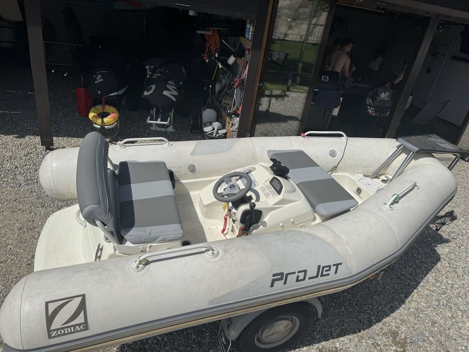 Barca zodiac rib projet 350