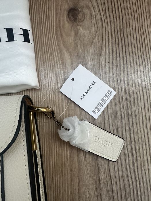 Чисто нова чанта COACH Tabby 26 CH857 в бежов цвят