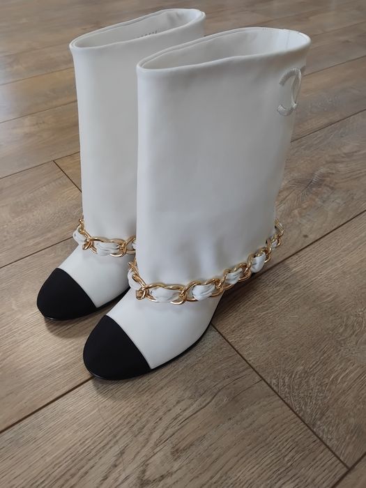 Chanel ботуш наличен