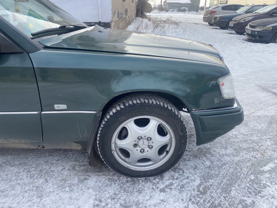 Продам мерседес 124