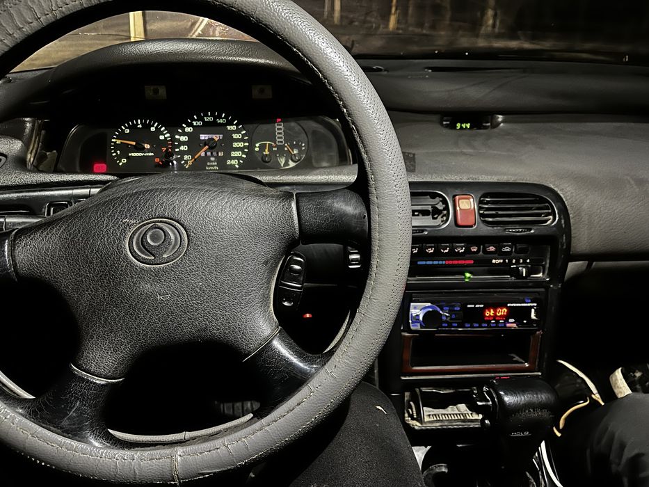 Продам Мазду крнос