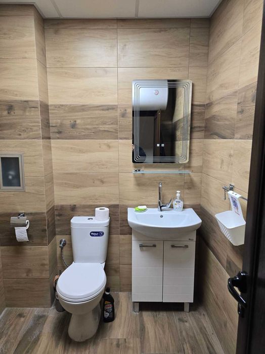 Продава се Тристаен апартамент в Пловдив, Тракия - 85 кв.м за 834 €/кв.м - Снимка #14