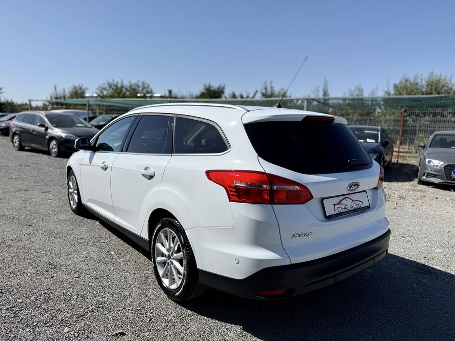 Ford Focus Titanium 07/2015, 1.5 TDCi 120cp Euro6, Navigatie, Dublu Climatronic,. Scaune incalzite, volan incalzit, Rate cu avans 0%