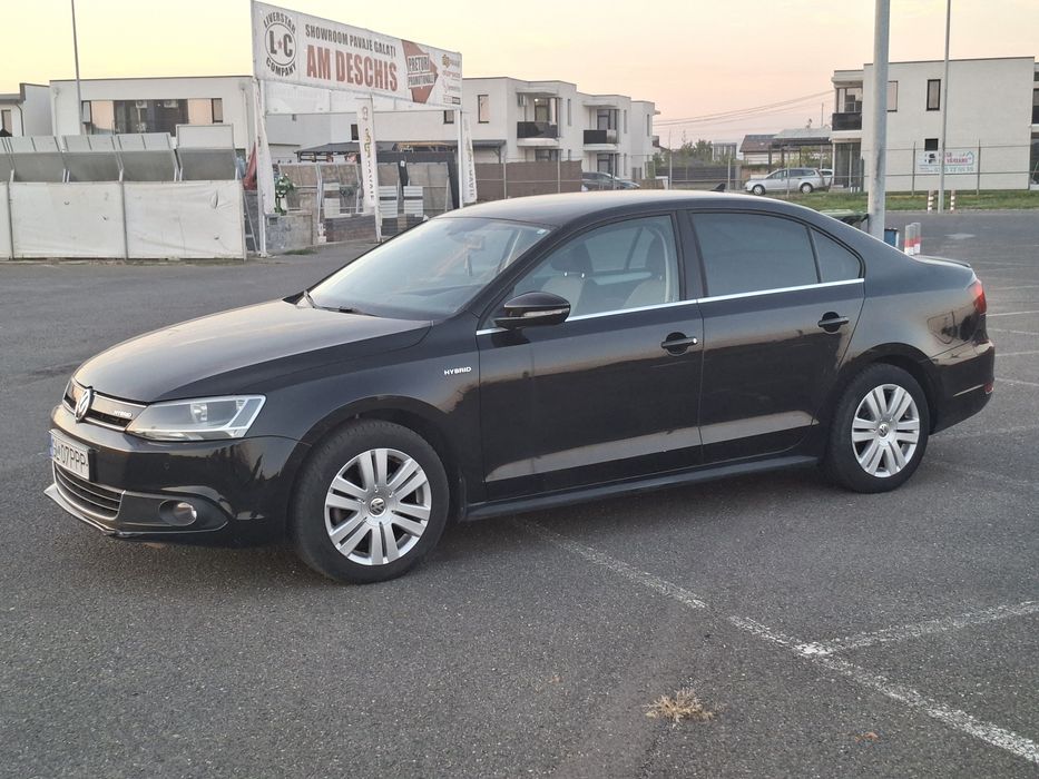 VOLKSWAGEN Jetta 2014 — imagine 3