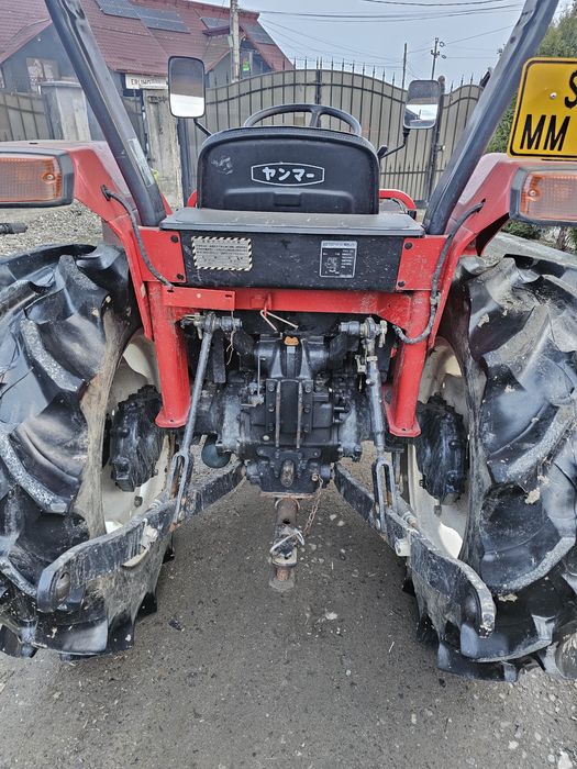 Tractor Yanmar 26cp freza inclusa doar 700 de ore